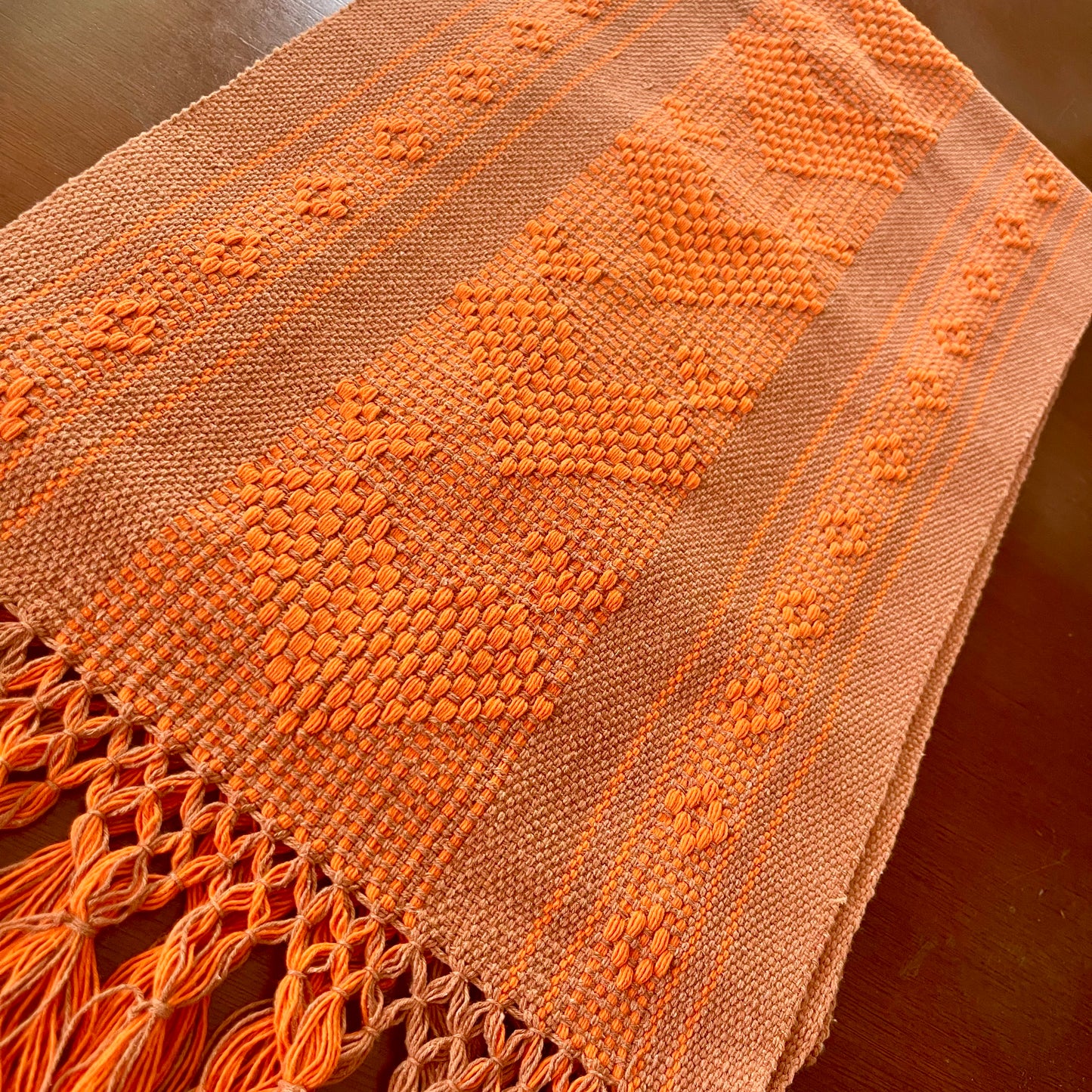 Table Runner “Sol”