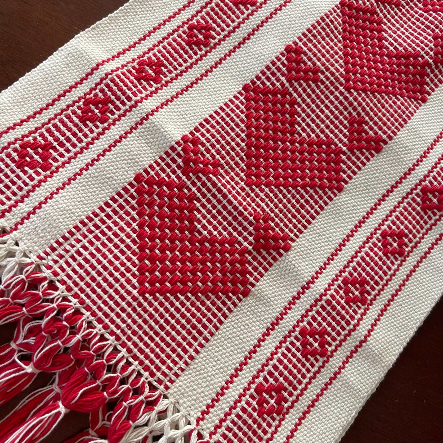 Table Runner “Sol”