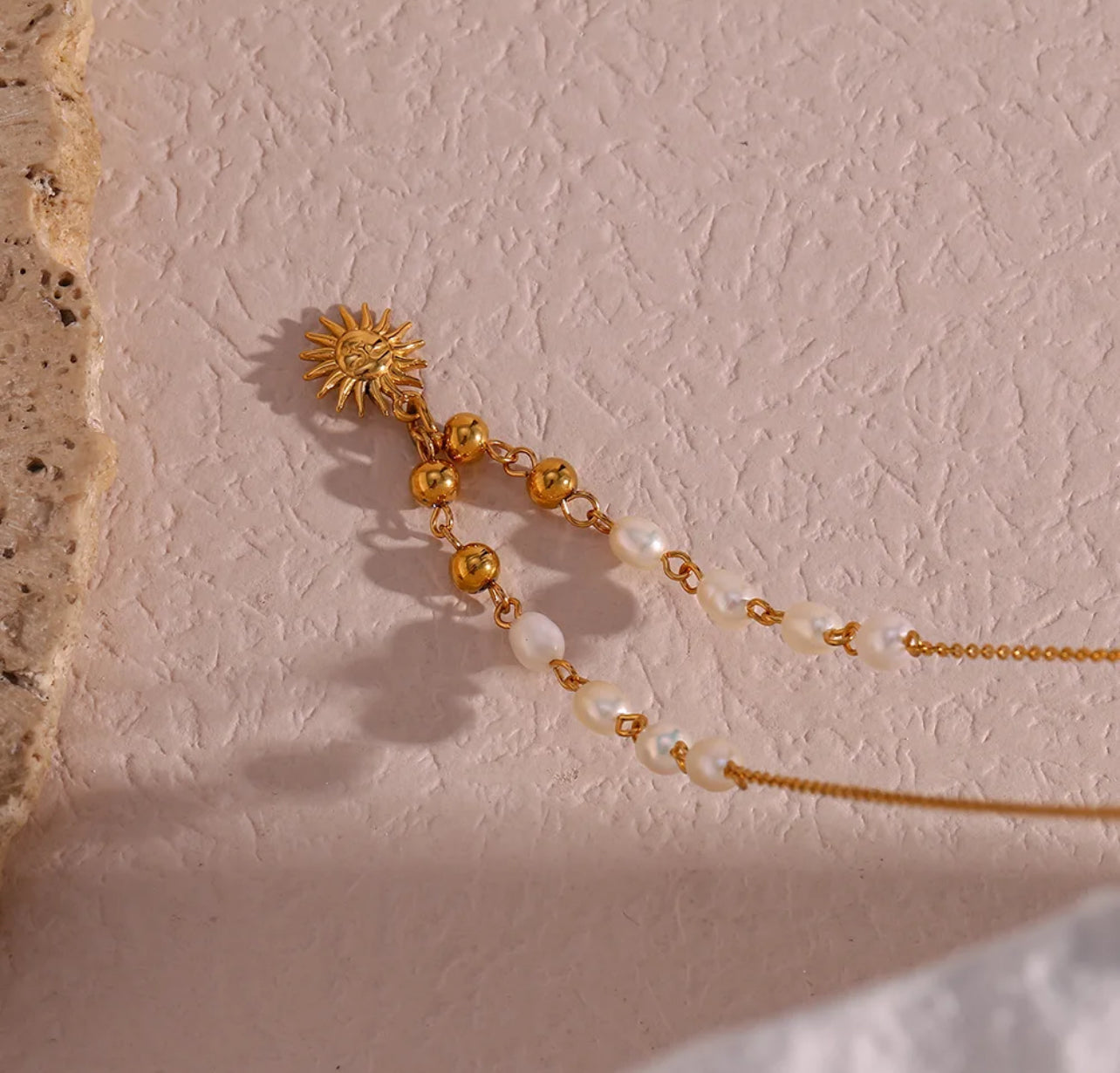 Necklace sun freshwater pearls “Yaneth”