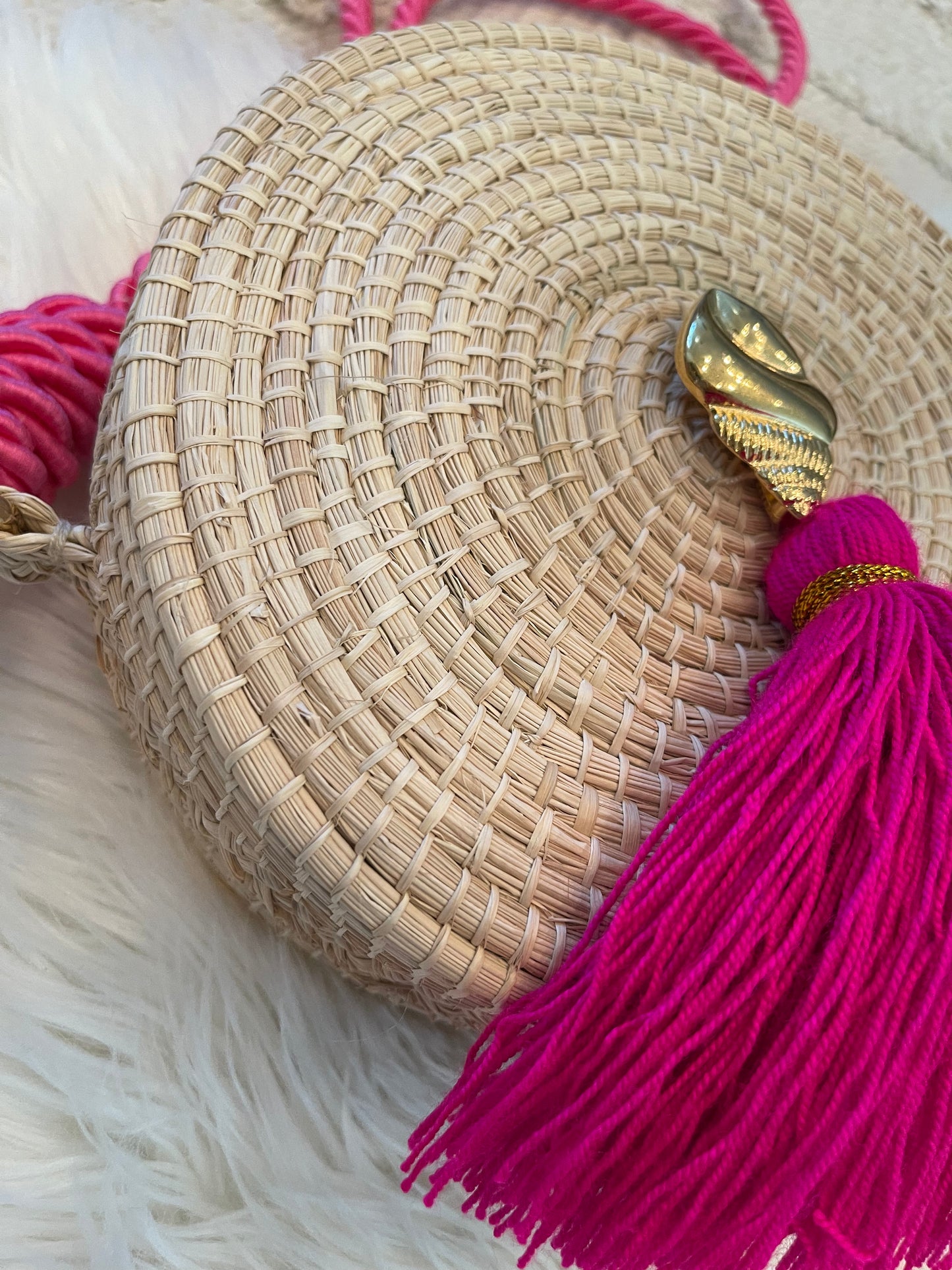 Woven palm bag “Pink”
