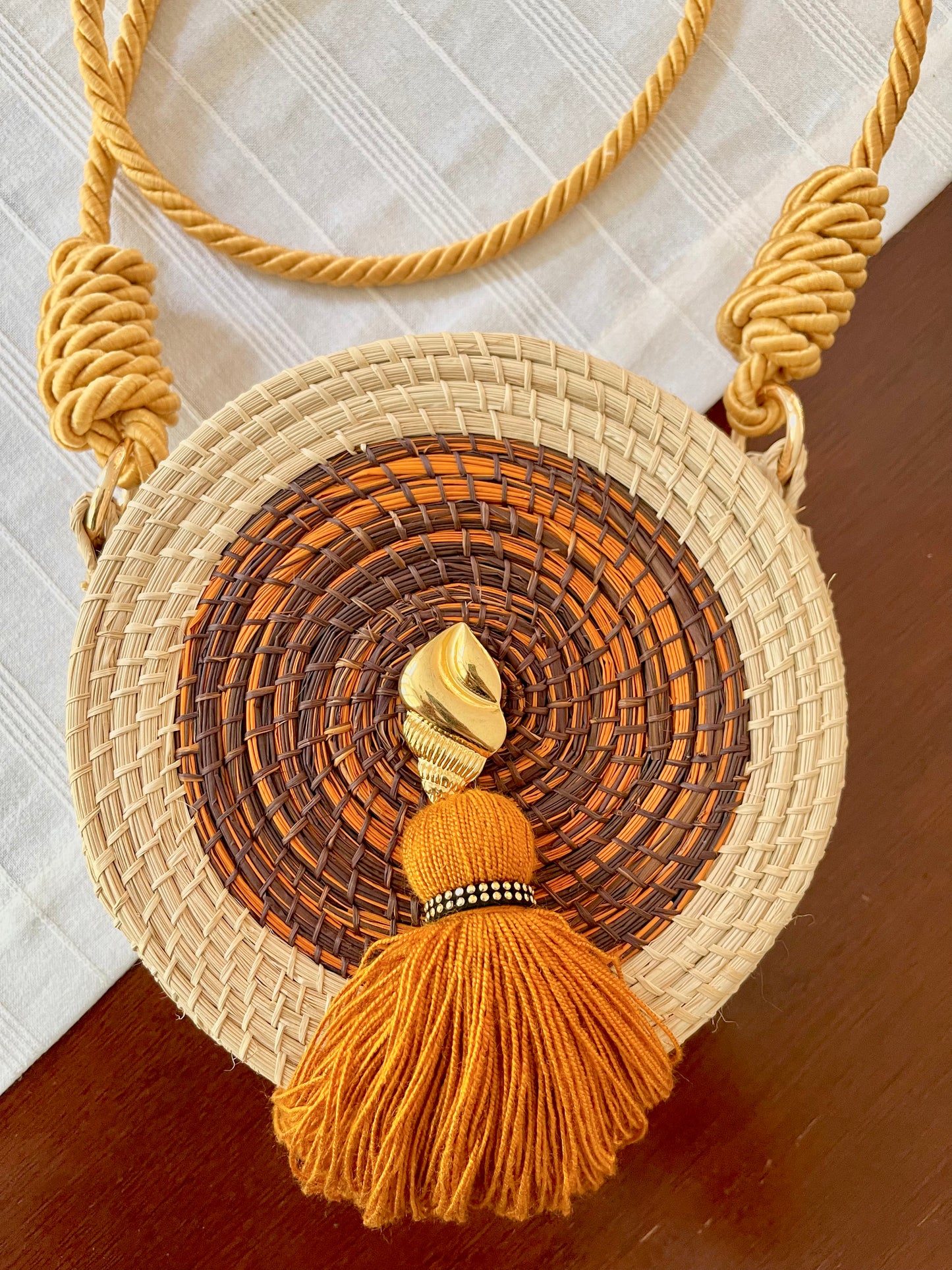 Woven palm bag “Caracol”