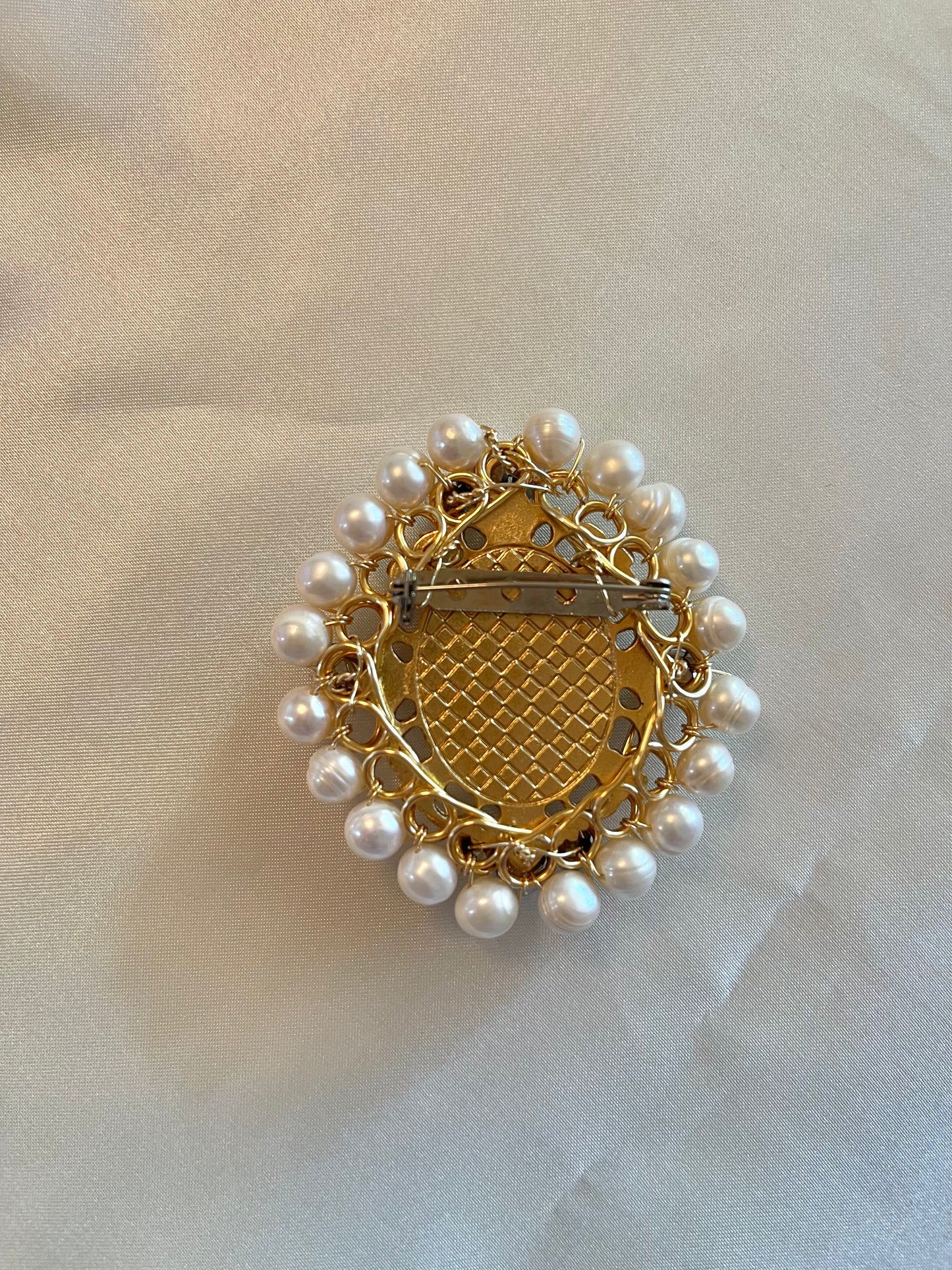 Cultured Freshwater pearls Cameo