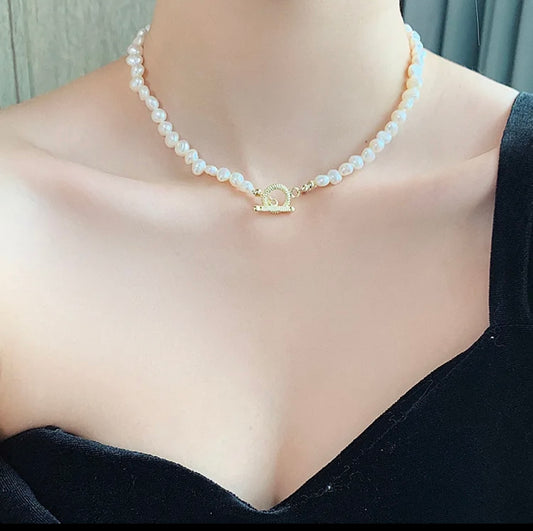 Necklace large freshwater pearls “Yaneth”