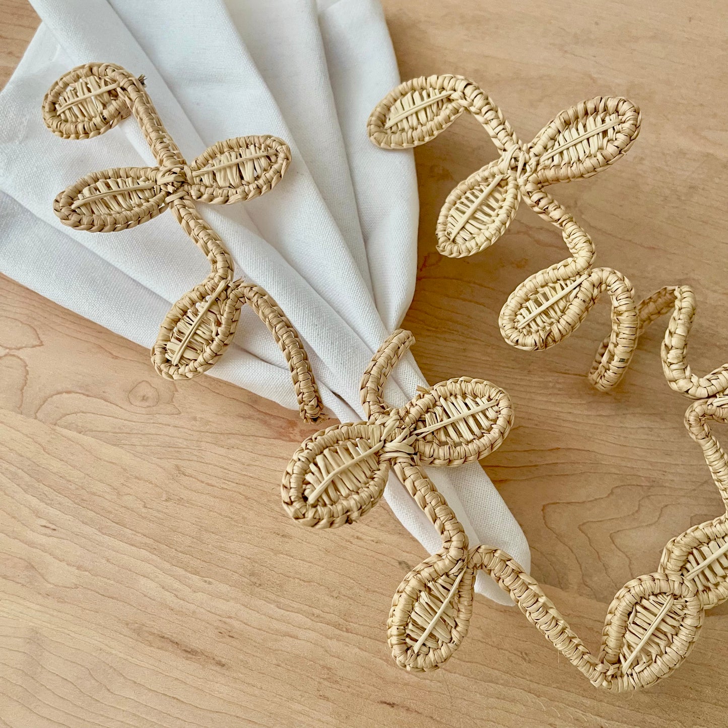 Set of 2 Palm napkin rings